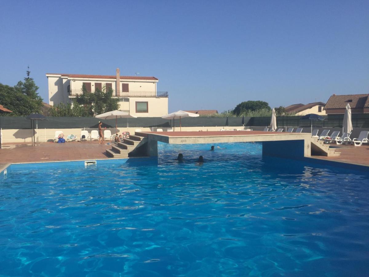 Elegant Apartment In Residence With Pool Acireale Εξωτερικό φωτογραφία
